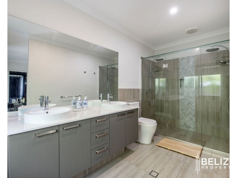 27 Iluka Way, Jacobs Well QLD 4208