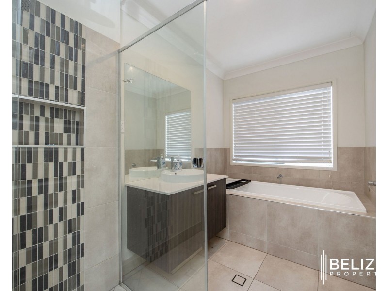 27 Iluka Way, Jacobs Well QLD 4208