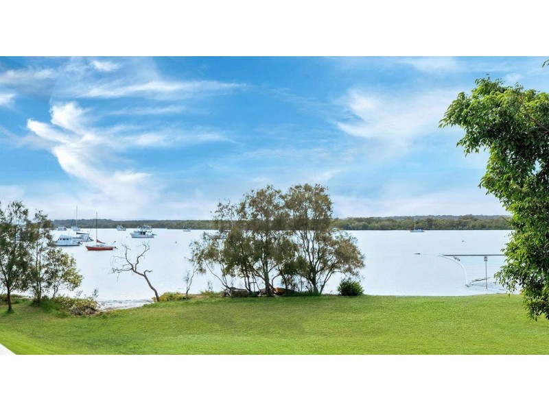 1 Adrian Court, Jacobs Well QLD 4208