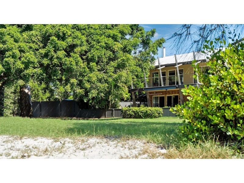 1 Adrian Court, Jacobs Well QLD 4208