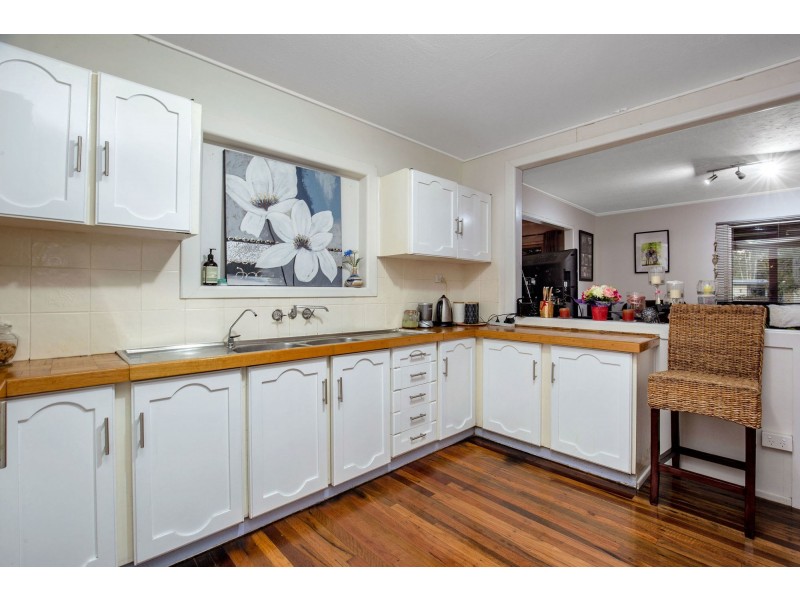 12 Cormorant Crescent, Jacobs Well QLD 4208