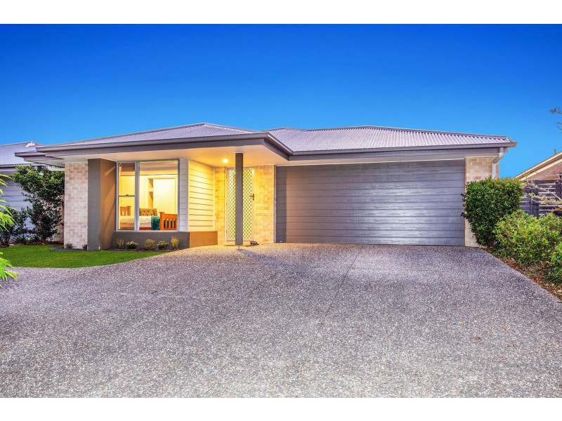 5 Helmore Road, Jacobs Well QLD 4208