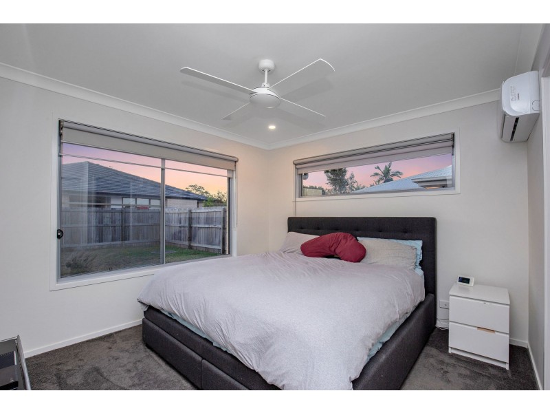 5 Helmore Road, Jacobs Well QLD 4208