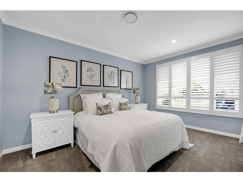 5 Paradise Parade, Jacobs Well QLD 4208