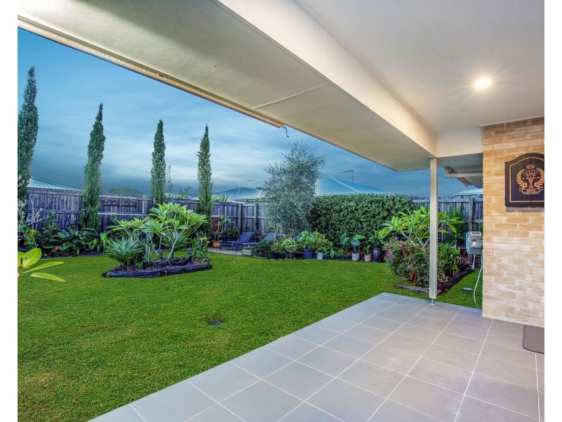 13 Helmore Road, Jacobs Well QLD 4208