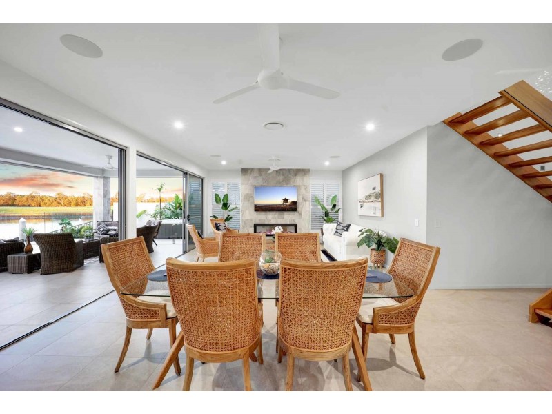 48 Poinciana Place, Jacobs Well QLD 4208
