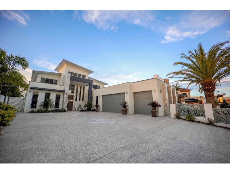 48 Poinciana Place, Jacobs Well QLD 4208