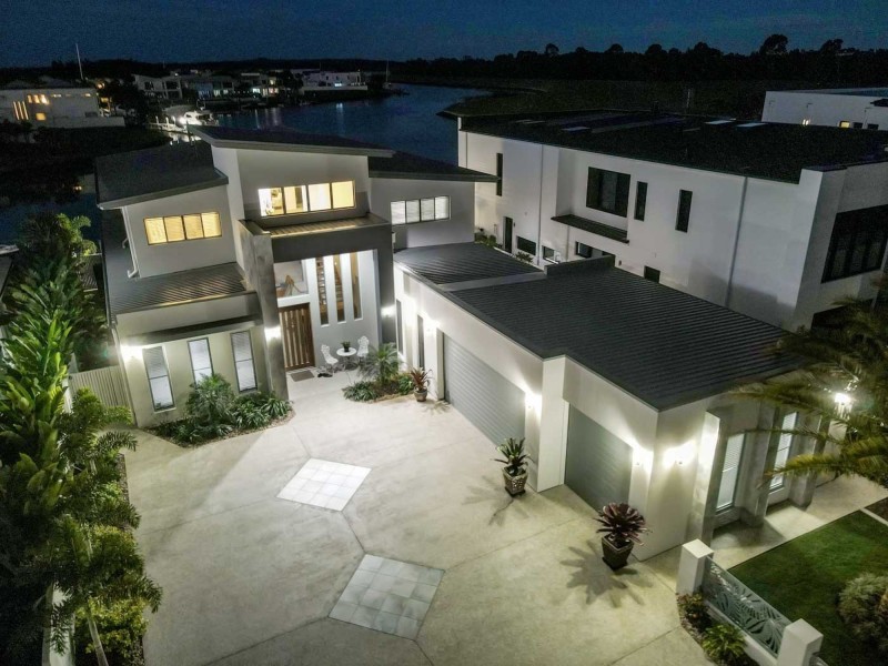 48 Poinciana Place, Jacobs Well QLD 4208