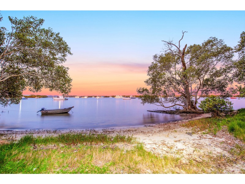 1118 Pimpama Jacobs Well Road, Jacobs Well QLD 4208