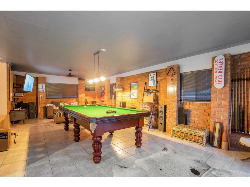 34 Pelican Parade, Jacobs Well QLD 4208