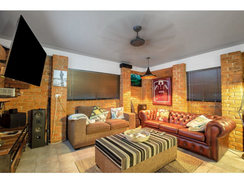 34 Pelican Parade, Jacobs Well QLD 4208
