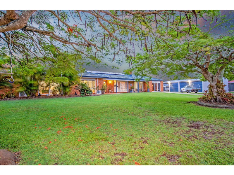 34 Pelican Parade, Jacobs Well QLD 4208