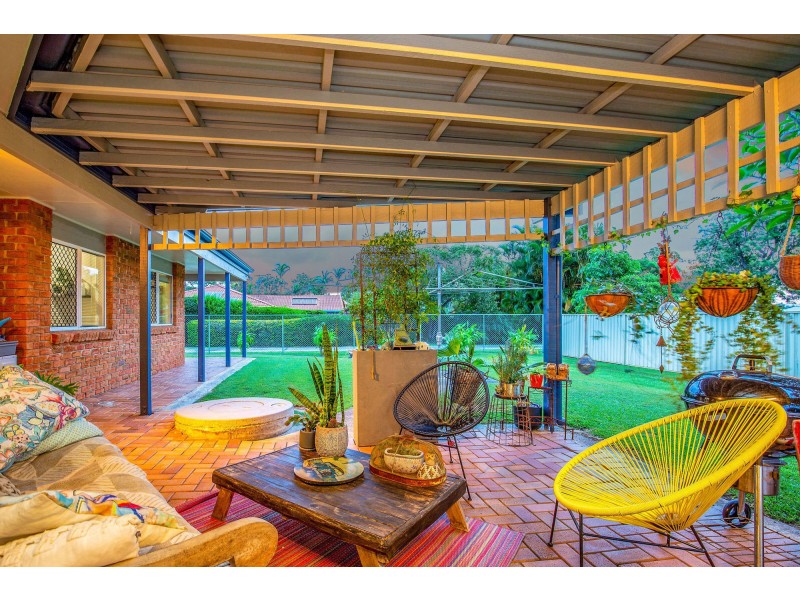 34 Pelican Parade, Jacobs Well QLD 4208