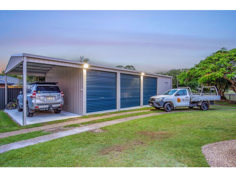 34 Pelican Parade, Jacobs Well QLD 4208