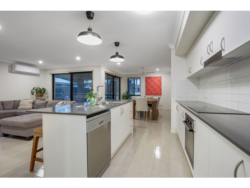 25 Corbould Court, Jacobs Well QLD 4208