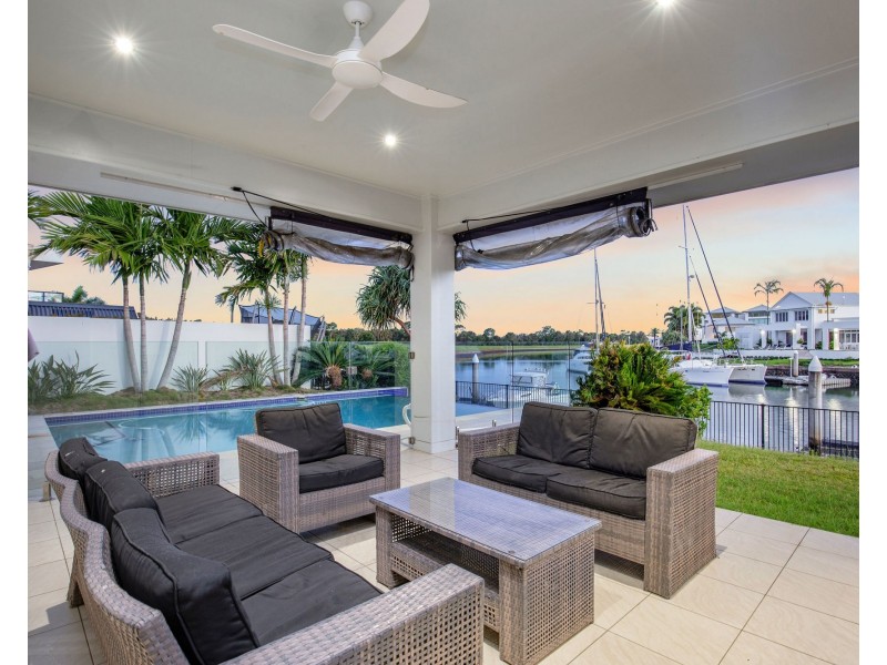 33 Marina Parade, Jacobs Well QLD 4208