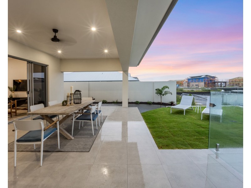 10 Frangipani Court, Jacobs Well QLD 4208