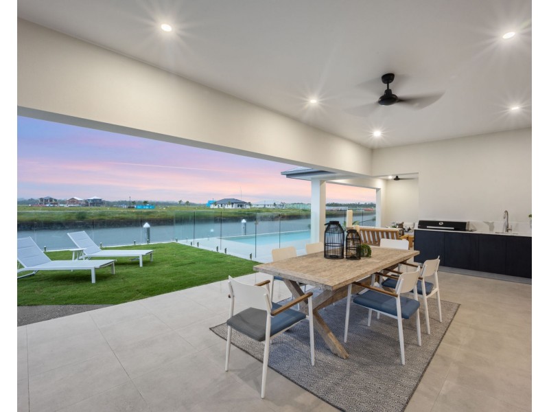 10 Frangipani Court, Jacobs Well QLD 4208
