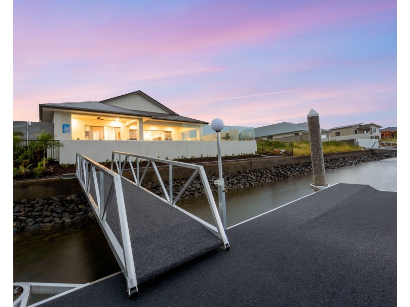 10 Frangipani Court, Jacobs Well QLD 4208