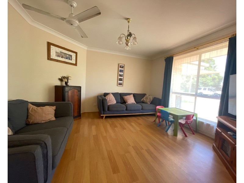 26 Helmore Road, Jacobs Well QLD 4208
