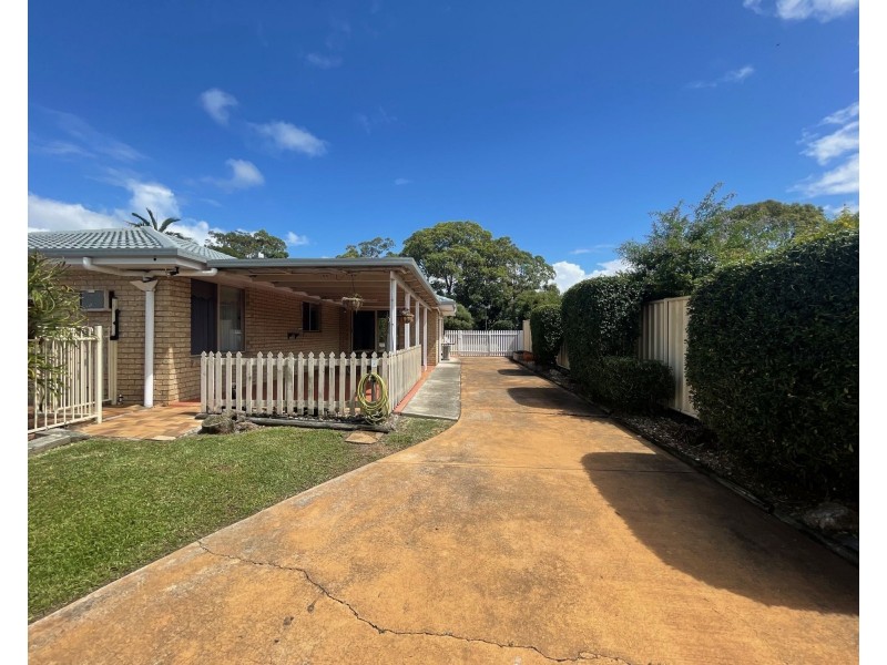 26 Helmore Road, Jacobs Well QLD 4208