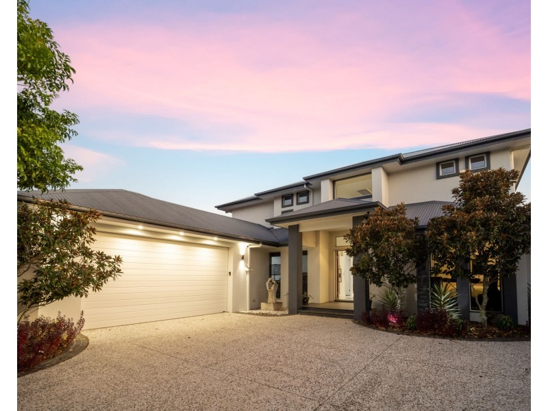 7 Marina Parade, Jacobs Well QLD 4208