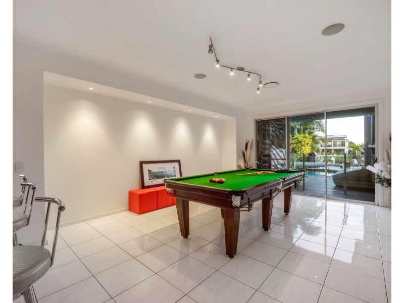 7 Marina Parade, Jacobs Well QLD 4208