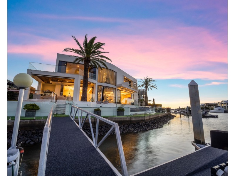 52 Poinciana Place, Jacobs Well QLD 4208