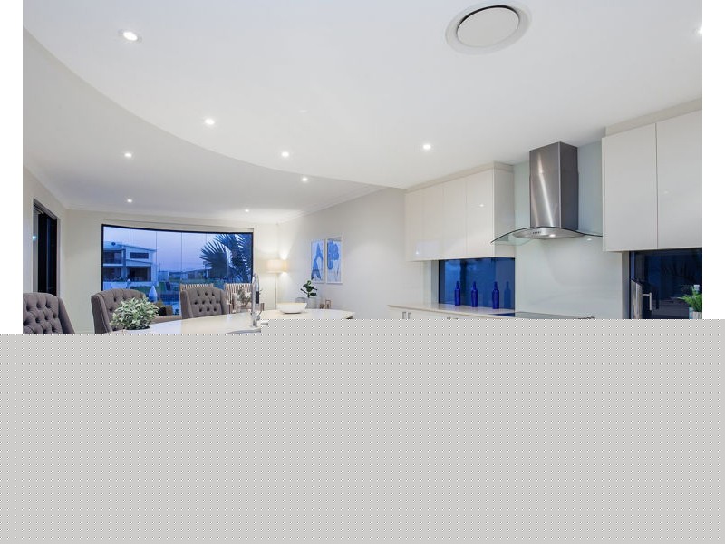 27 Windward Place, Jacobs Well QLD 4208