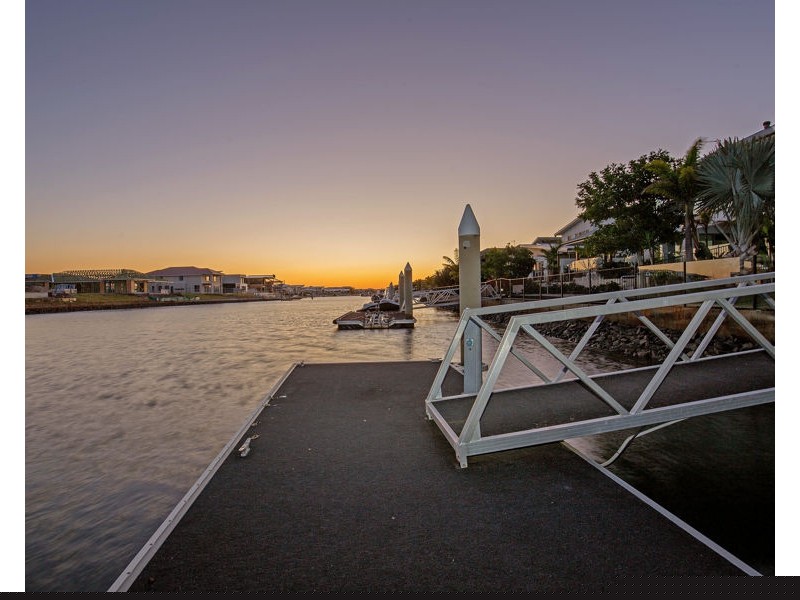 27 Windward Place, Jacobs Well QLD 4208