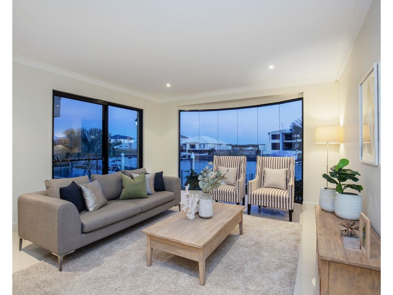 27 Windward Place, Jacobs Well QLD 4208