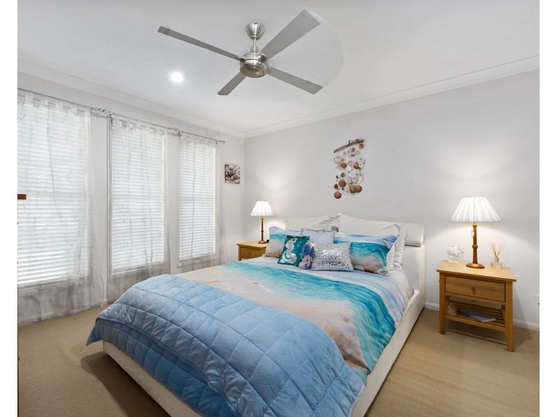 32 Peachester Close, Ormeau QLD 4208