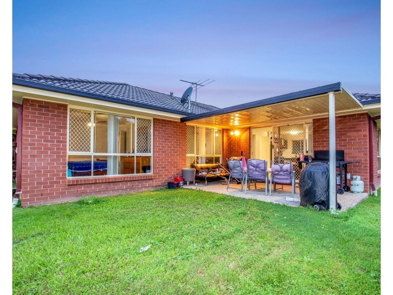 30 Armani Avenue, Pimpama QLD 4209