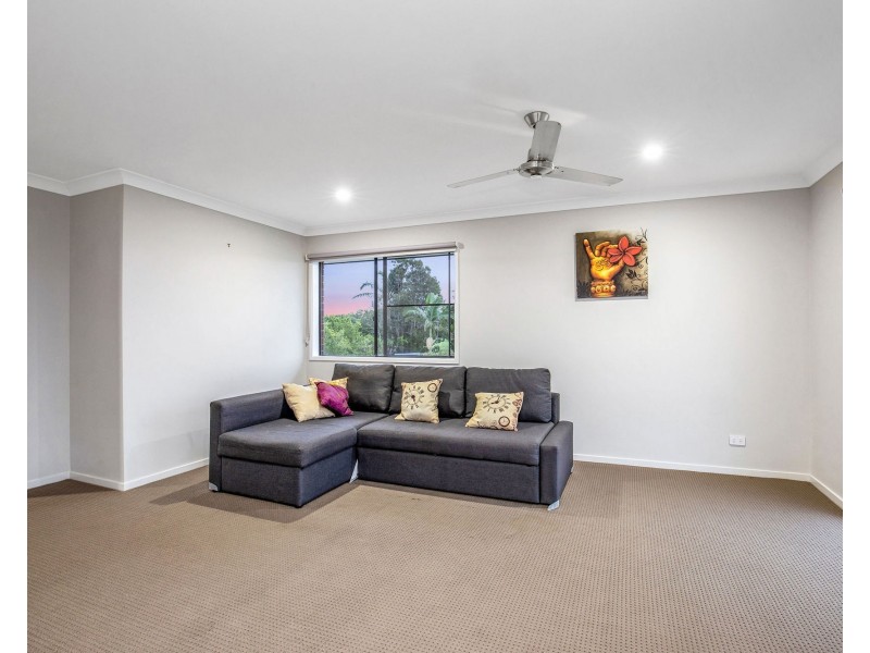 23 Esplanade, Jacobs Well QLD 4208