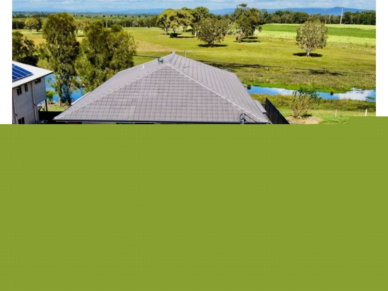 23 Esplanade, Jacobs Well QLD 4208