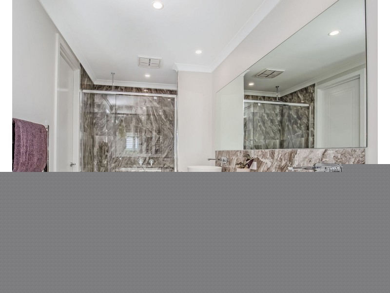 18 Frangipani Court, Jacobs Well QLD 4208