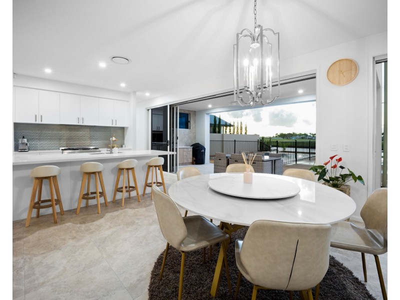 19 Frangipani Court, Jacobs Well QLD 4208