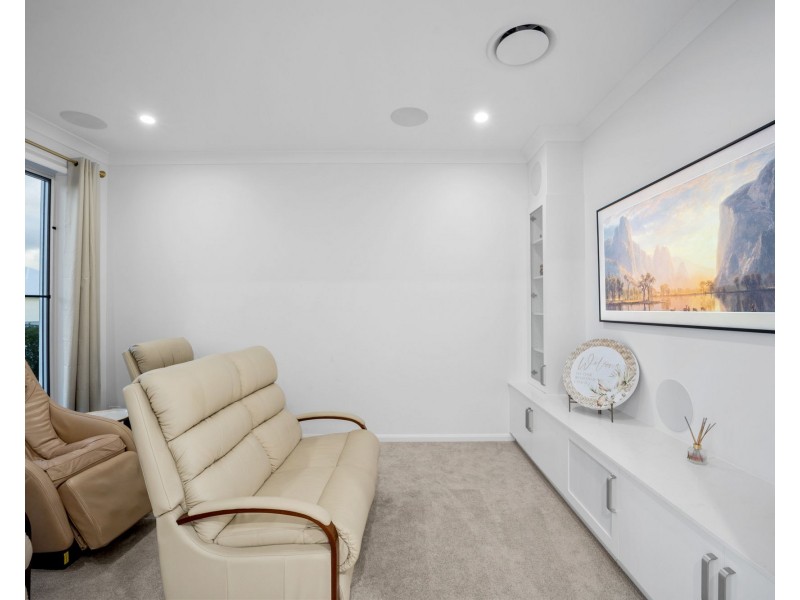 19 Frangipani Court, Jacobs Well QLD 4208