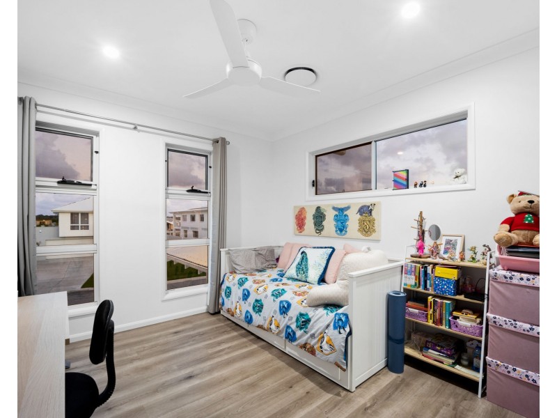 19 Frangipani Court, Jacobs Well QLD 4208