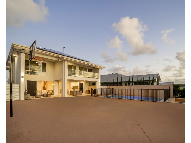 19 Frangipani Court, Jacobs Well QLD 4208