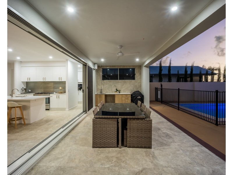 19 Frangipani Court, Jacobs Well QLD 4208