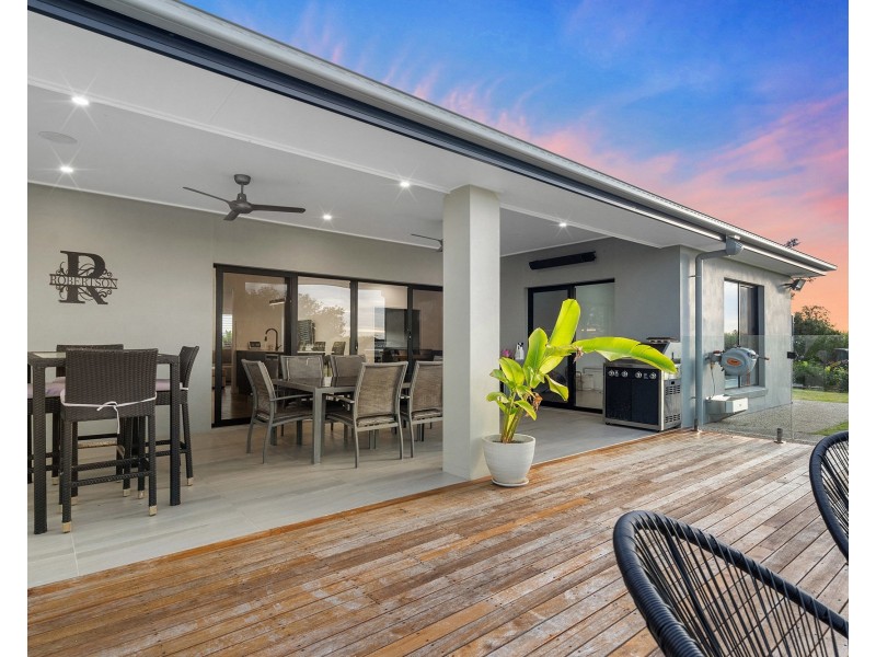 31 Short Cut Road, Woongoolba QLD 4207