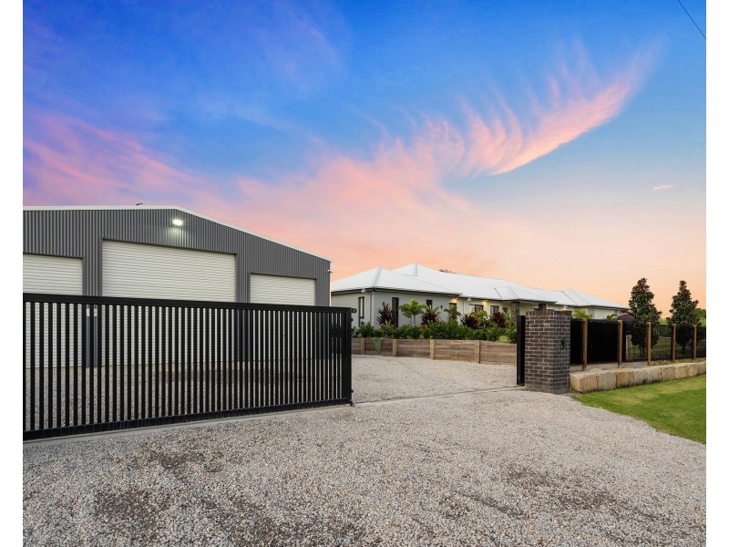 31 Short Cut Road, Woongoolba QLD 4207