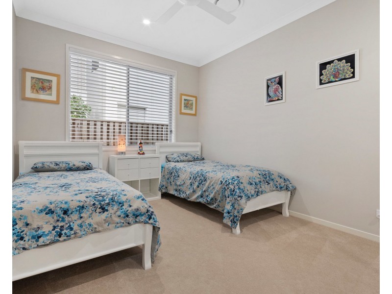 14 Paluma Crescent, Pimpama QLD 4209