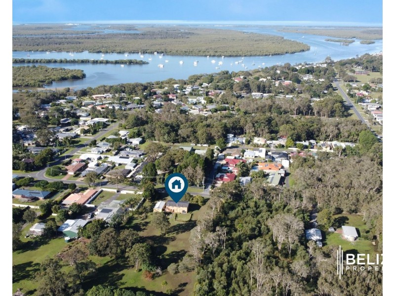 16 Pelican Parade, Jacobs Well QLD 4208