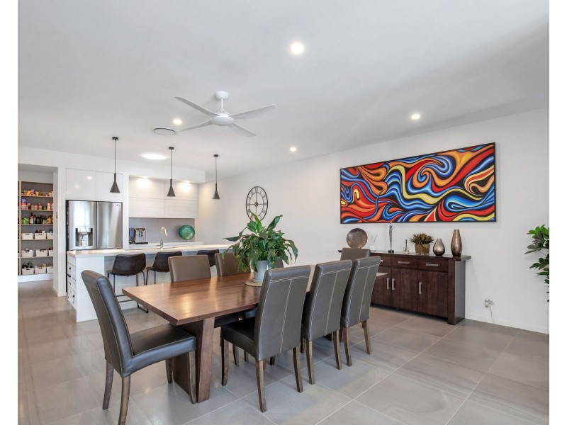 32 Poinciana Place, Jacobs Well QLD 4208