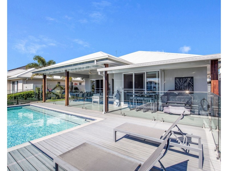 32 Poinciana Place, Jacobs Well QLD 4208