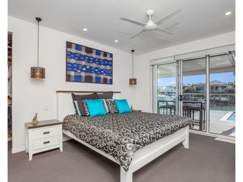 32 Poinciana Place, Jacobs Well QLD 4208