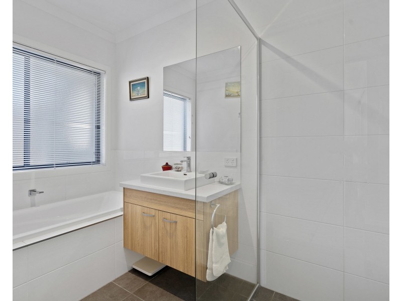 532 Gainsborough Drive, Pimpama QLD 4209