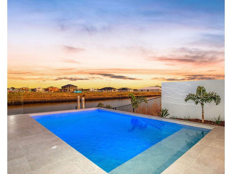 6 Frangipani Place, Jacobs Well QLD 4208